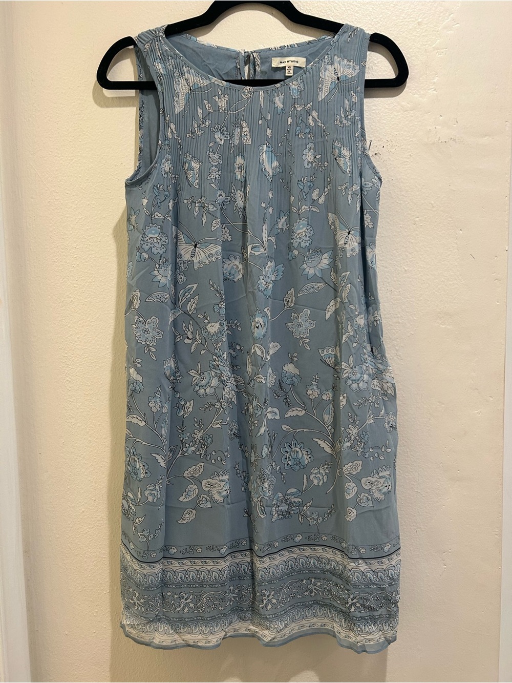 Max Studio Pale Blue Floral & Butterfly Sleeveless Top